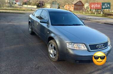 Седан Audi A6 2001 в 