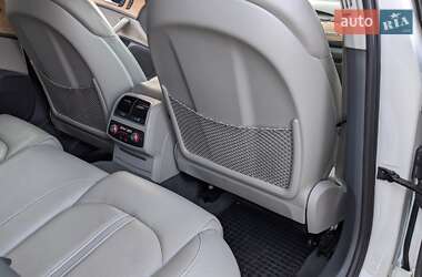 Универсал Audi A6 2015 в 