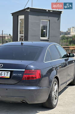 Седан Audi A6 2004 в 