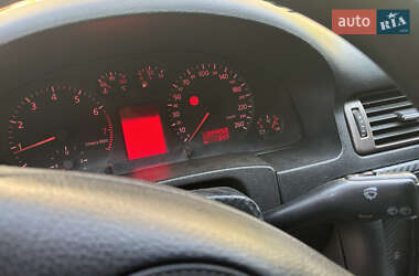 Седан Audi A6 1997 в 
