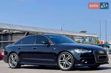 Седан Audi A6 2015 в 