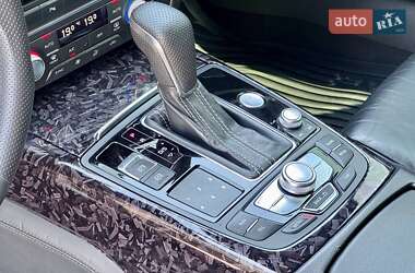 Седан Audi A6 2015 в 