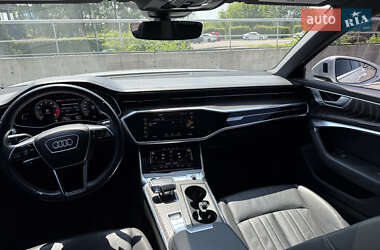 Седан Audi A6 2021 в 