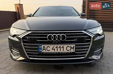 Седан Audi A6 2022 в 