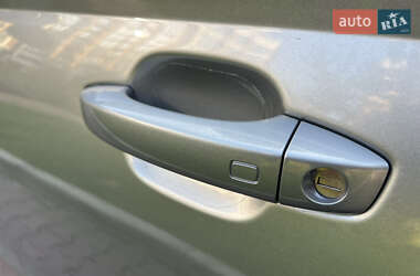 Седан Audi A6 2011 в 