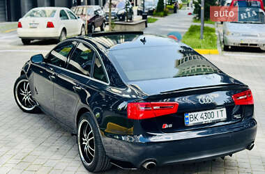 Седан Audi A6 2013 в 