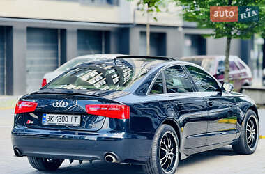 Седан Audi A6 2013 в 
