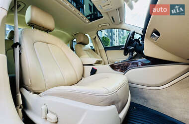Седан Audi A6 2013 в 