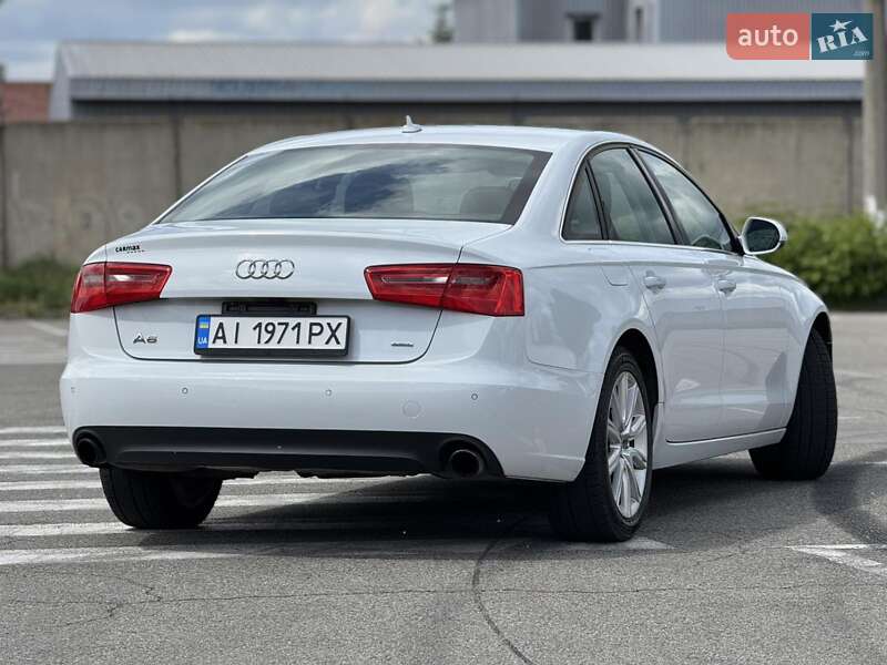 Седан Audi A6 2014 в Киеве