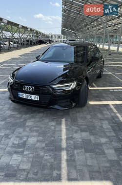 Седан Audi A6 2018 в 