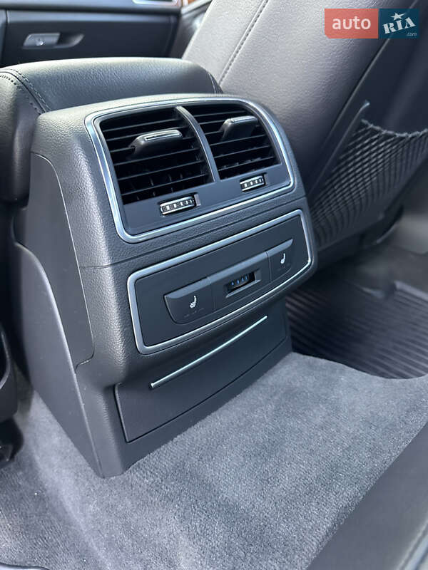 Седан Audi A6 2015 в Луцке