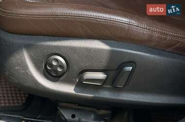 Седан Audi A6 2012 в 