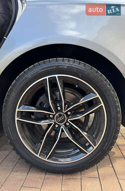 Седан Audi A6 2013 в 