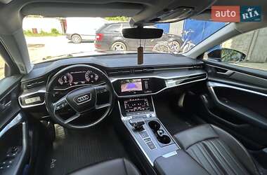 Универсал Audi A6 2018 в 