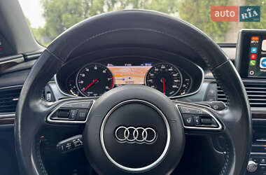 Седан Audi A6 2015 в 
