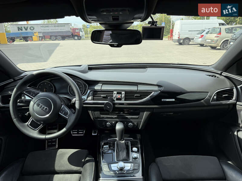 Седан Audi A6 2015 в Луцке