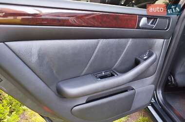 Универсал Audi A6 2004 в 
