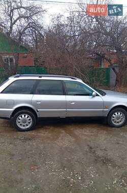 Универсал Audi A6 1997 в 