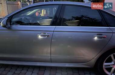 Седан Audi A6 2015 в 