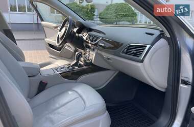 Седан Audi A6 2015 в 