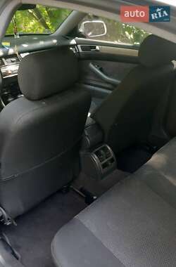 Седан Audi A6 1999 в 