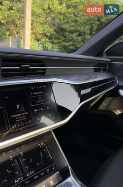 Седан Audi A6 2023 в 