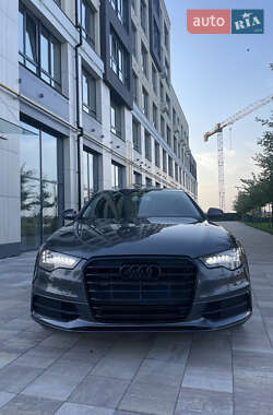 Седан Audi A6 2014 в Киеве