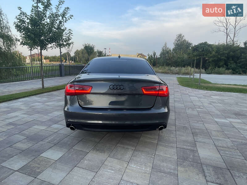 Седан Audi A6 2014 в Киеве
