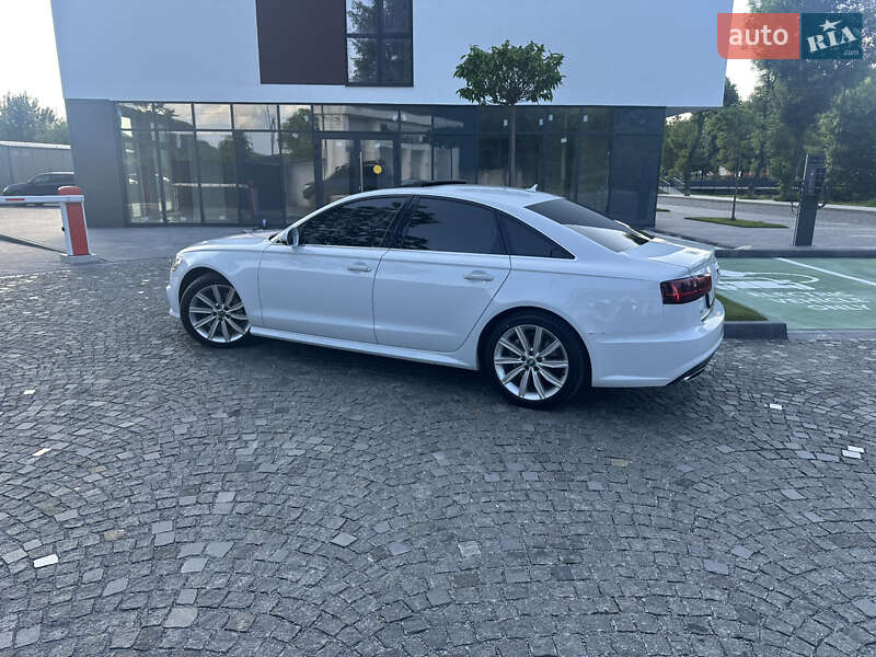 Седан Audi A6 2016 в Ужгороде