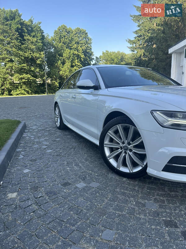 Седан Audi A6 2016 в Ужгороде