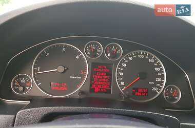 Седан Audi A6 2002 в 