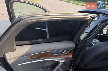 Седан Audi A6 2019 в 