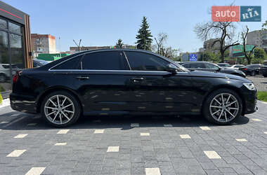 Седан Audi A6 2015 в 
