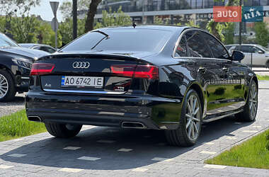 Седан Audi A6 2015 в 