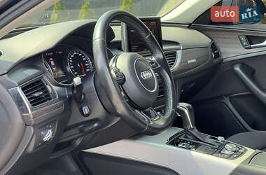 Седан Audi A6 2015 в 