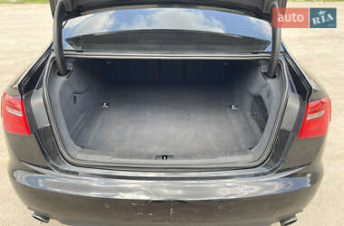 Седан Audi A6 2012 в 