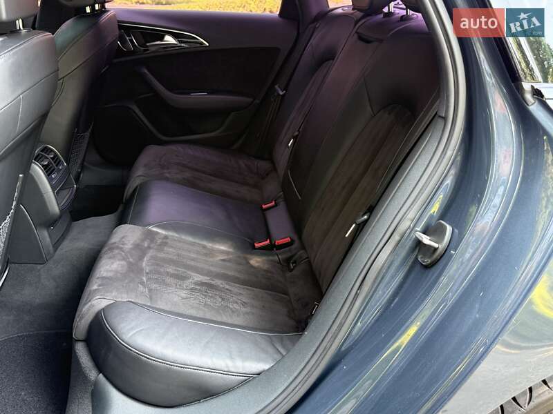 Седан Audi A6 2015 в Киеве