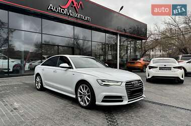 Седан Audi A6 2016 в 