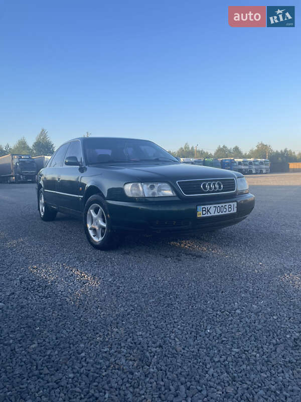 Седан Audi A6 1997 в Рокитном