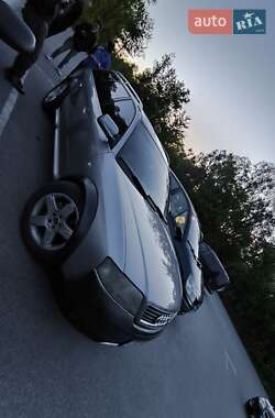 Универсал Audi A6 2002 в 