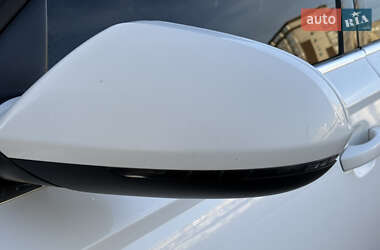 Седан Audi A6 2011 в 