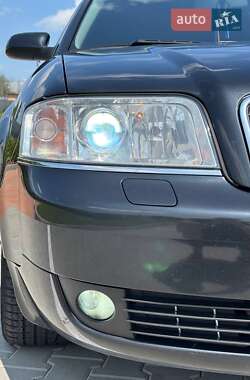 Универсал Audi A6 2004 в 