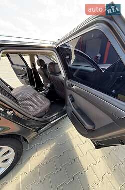 Универсал Audi A6 2004 в 