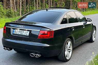 Седан Audi A6 2004 в 