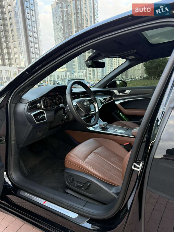 Седан Audi A6 2022 в Киеве
