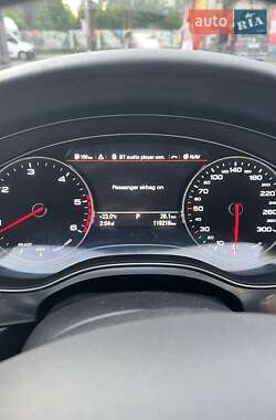 Седан Audi A6 2015 в 