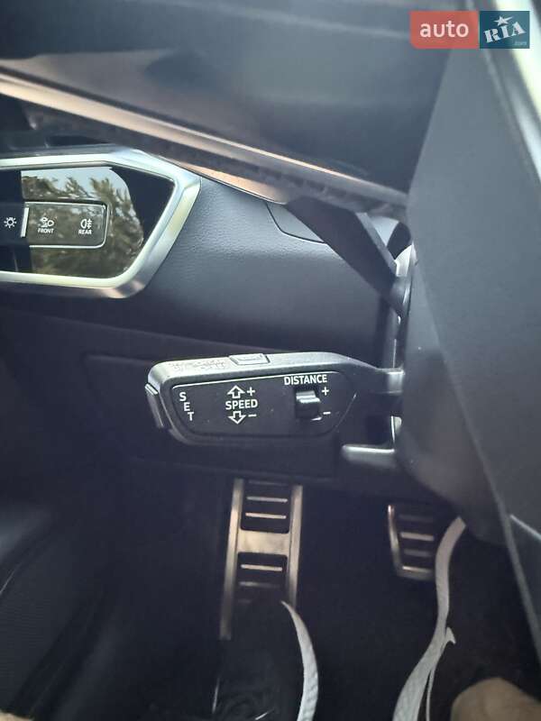 Седан Audi A6 2018 в Львове