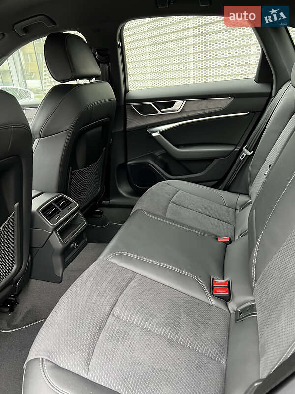 Седан Audi A6 2023 в Одессе