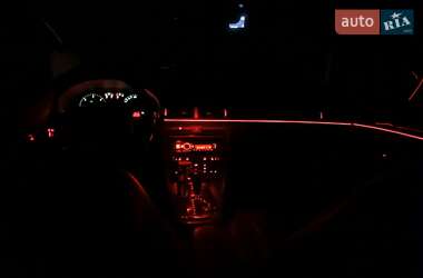 Универсал Audi A6 2000 в 