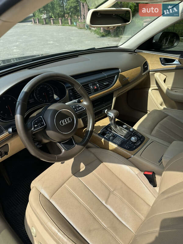 Седан Audi A6 2012 в Володимирці
